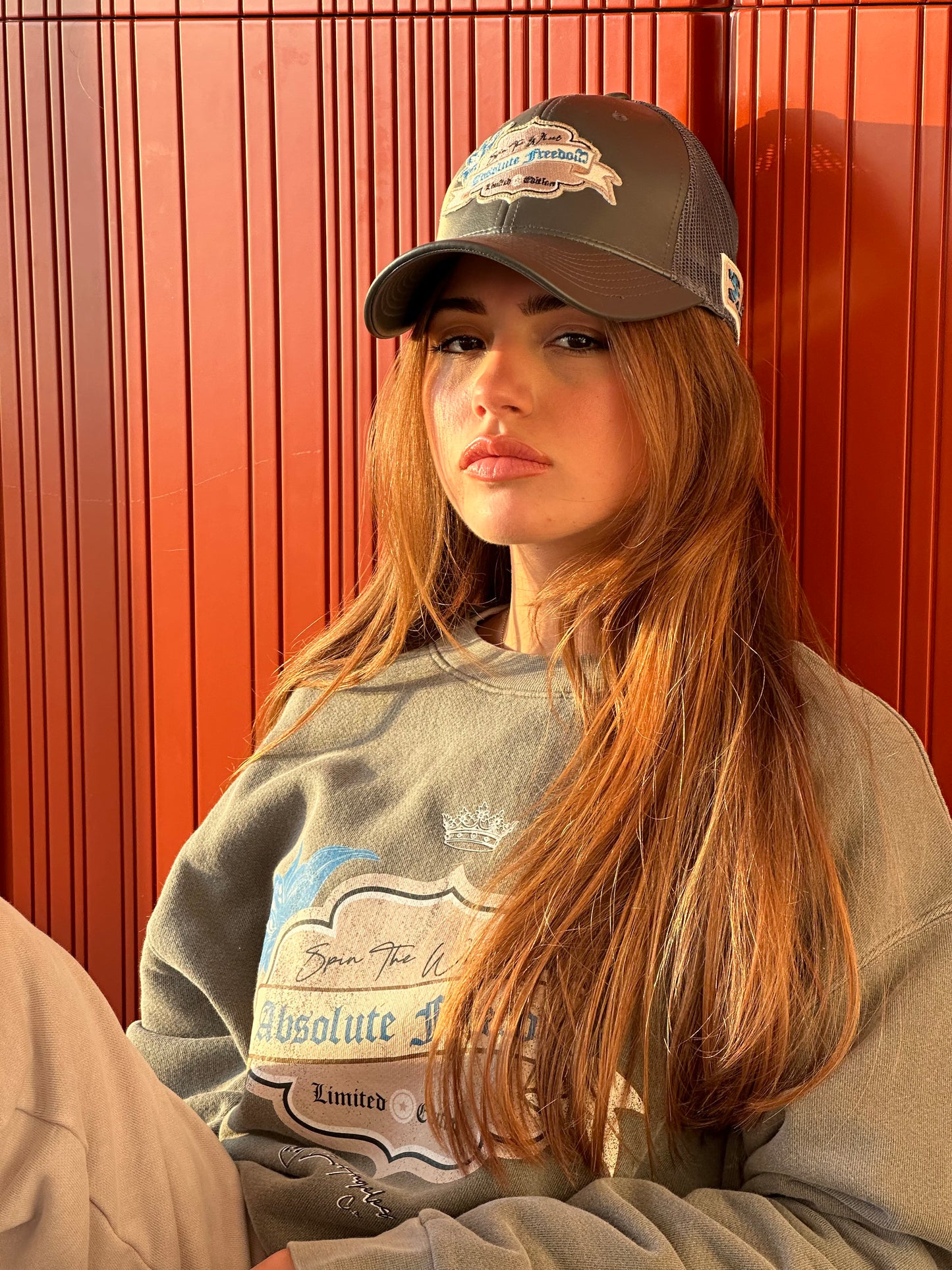 Crew Pullover Sweatshirt / Vintage Grey